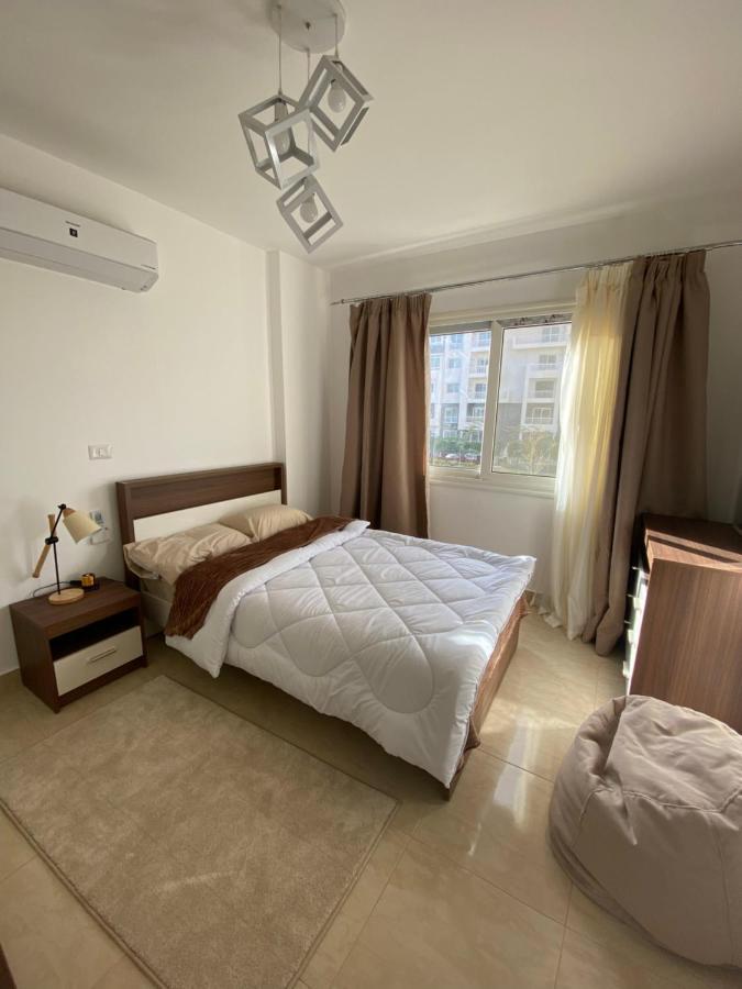 Madinaty Well-Furnished 3- Bedroom Apartment - شقة فندقيه للايجار مدينتي Madinat ash Shuruq Εξωτερικό φωτογραφία